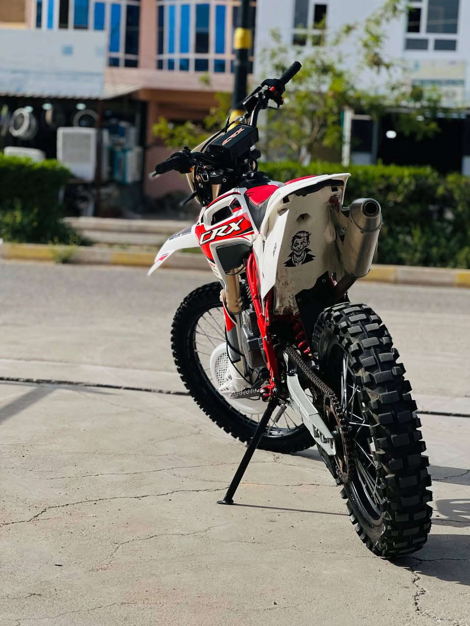 دراجة CRX 300ccللبيع
كفالة عامة وضع شركة شلعة ومعدل 
السعر مليون 250 وبي مجال 
المو شراي لا يتعب نفسة 
الرقم ***********
