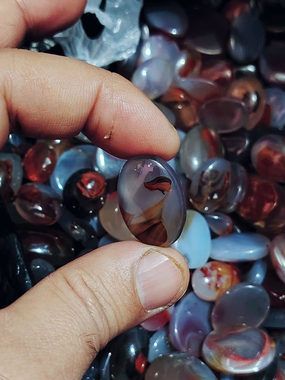 العقيق  المصور 
عدد القطع  2000  قطعه
ابيع جمله وينهم الي على باب الله 
واتساب او اتصال ***********
