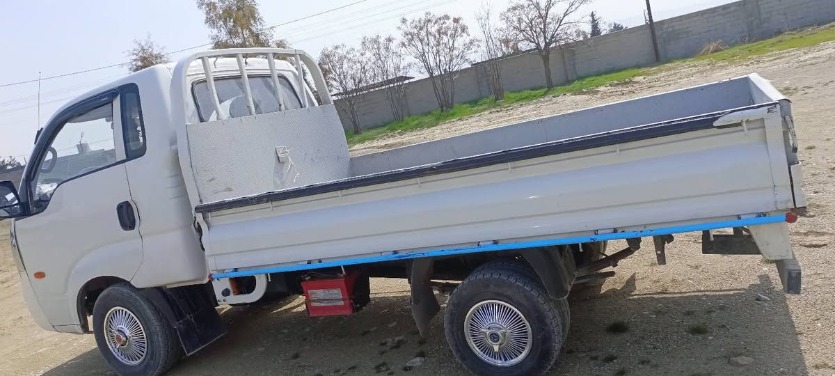 کیای بینگۆمۆدێل 2010سەنەوی پلاستیک لەسلێمانی مەکینەڕەش پەمپ ونۆزڵ تایەی تازە *********** السليمانية, العراق
