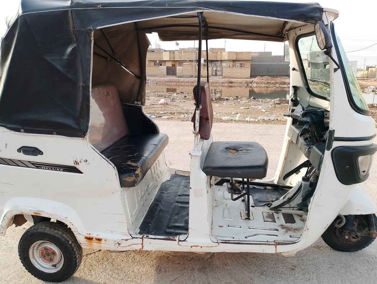 تكتك للبيع موديل 20 سنويه اصوليه 
للستفسار *********** 
قلعه سكر
