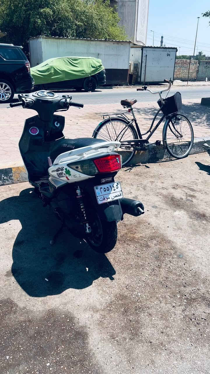 سكنز فحل نوزل كوري اي عطل مابيهة صار 6اشهر نازلة من الرمبة بيهة تزويد خارجي مكينة بلادية وبيهة كلج wfوبيهة صالنصة مختلفة وبيهة  دبلات امامي خلفي وشلعة ومعدل بمليون 350 وبيهة مجال للشراي مكاني بغداد***********
