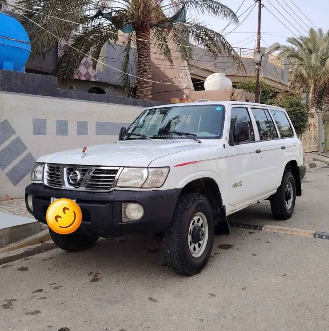 السلام عليكم سيارة للبيع بترول
مواصفات 
 موديل2001
رقم نكليزي سياره باسمي 
نضيفه تخم تاير جديد 
مال جناي محوره منظومة غاز 
كابريته بلادي 
غير متواجد على فيس 
مكلف بلنشر 
الاتصال على هاتف ***********
