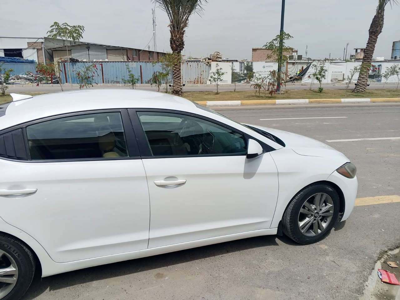 الانترا ٢٠١٨للبيع ٢٠١٨ وارد امريكي حادثها بحافه البنيد ومعمره للستفسار الاتصال فقط هذه رقم صاحب لسياره ماعرف اي تفاصيل عنه ***********
