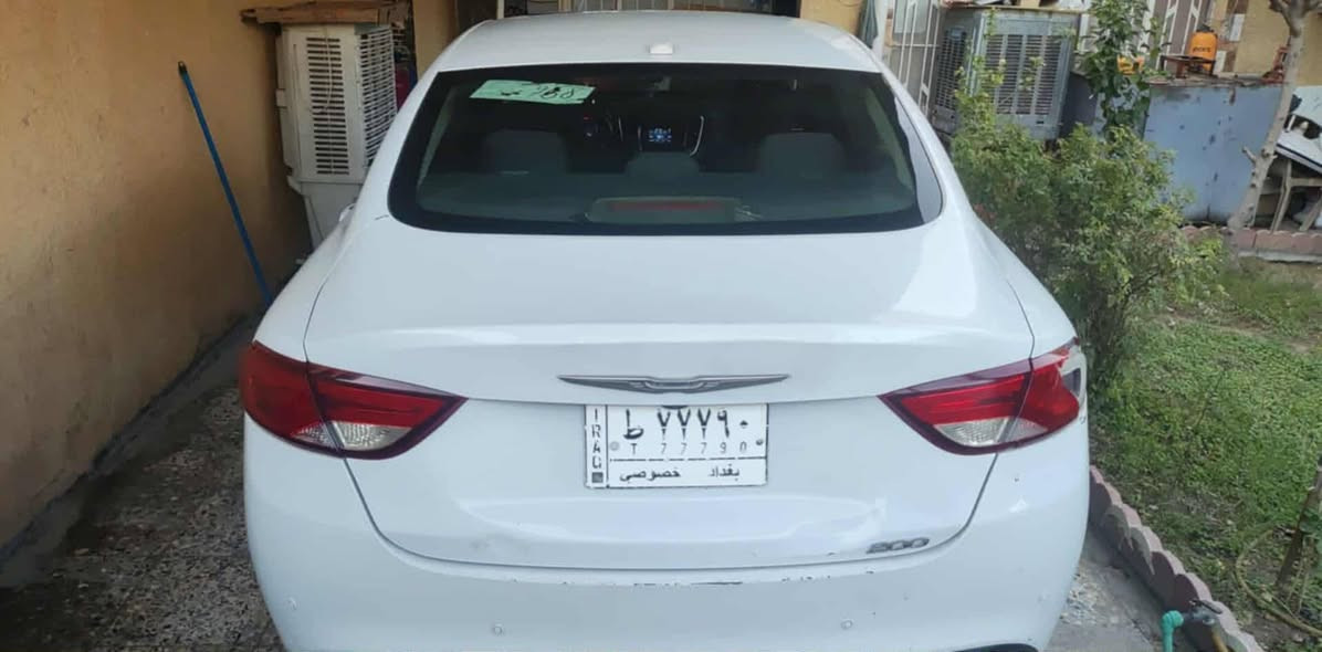 سي 200 موديل 15-للبيع
سيارة صدر محرك كير 
حادث سرقة 3قطع بامريكة 
سيارة نضيفة نواقص بسيطة 
مكاني بغداد هذا رقمي 
***********
93وبيها مجال بسيط
