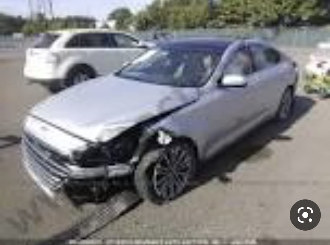 السلام عليكم 

جينسزز G80 2017

فول مواصفات 

بإسمي تحويل ثاني يوم 

كار بلي

رادار امامي 

توقف ذاتي

تحديد مسار

قيادة ذاتية

ستيرن تدفئة

كشنات تدفئة وتبريد

مري شفط

وباقي مواصفات الجينسزز المعروفة

سنوية وهزة جديدة

رقم انگليزي جديد

مكان السيارة ميسان / العمارة / عواشة

 السعر 170 ورقة  وبيه مجال بسيط
***********
