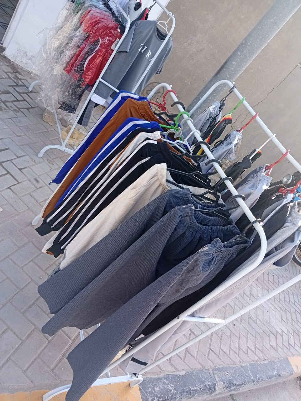 عرض خاص ورب البلاش بس يمنه متوفر هل تراك حسيني اسود واخضر يلبس من يوم لل ٣ سنوات ولادي وبناتي.فقط. وبس سعر القطعه بلف ونص دينار..  حجاب أميرة قطعتين بسعر الفين دينار. شال قطني درجه اولى وبسعر الفين دينار بس . بدي اسود متوفر جميع القياسات سعر قطه ٣ الااف ٢ اب ٥ الاف. دشداشة كشمير دبل كلوش  مطرز سواد فاحم. ومتوفر جميع القياسات ومتوفر. قياس عادي وخاص.  بجامه ١١٠ .. قطن سعر الواحده ٤ الااف ثنين ٧ . برموده قطن سعر قطه ٣ ثنين اب ٥ . شفقات جميع الموديلات متوفر واسود هم اكو سعر الواحده اب ٣ ثنين ٥ . تراك تراك شبابي جميع الموديلات و القياسات سعر الواحد اب ٨ ثنين اب ١٥ الف..


**إذا كنت صاحب هذا الإعلان وتريد حذفه لأي سبب، رجاءا أرسل رسالة إلى الدعم الفني**