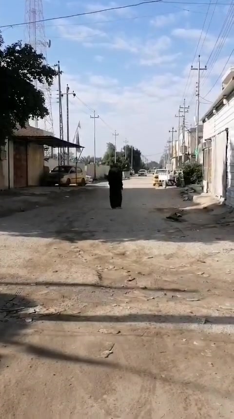 قطعة زراعي للبيع في البطاط نهاية الشارع في الفرع المساحة ٢٠٨ الاستفسار ***********
