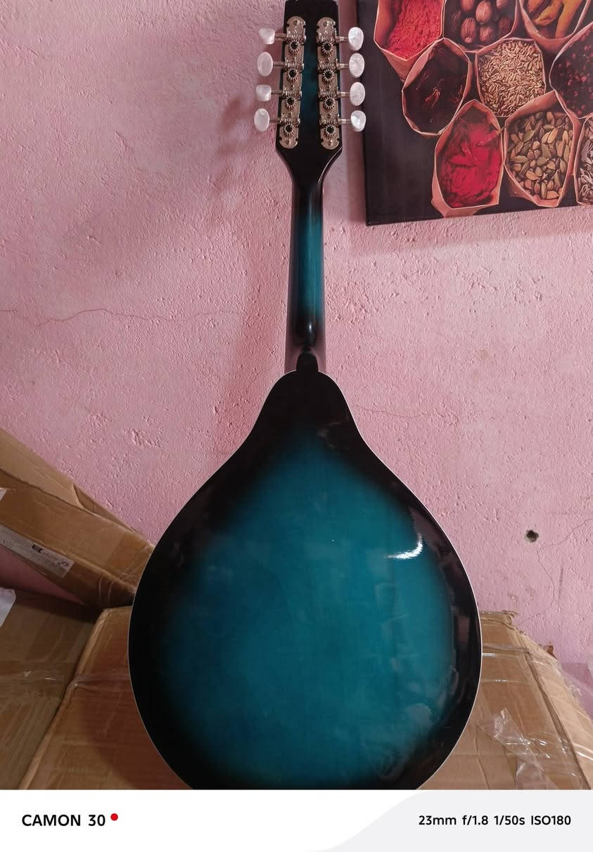 للبيع آلة مندولين
السعر 40


**إذا كنت صاحب هذا الإعلان وتريد حذفه لأي سبب، رجاءا أرسل رسالة إلى الدعم الفني**