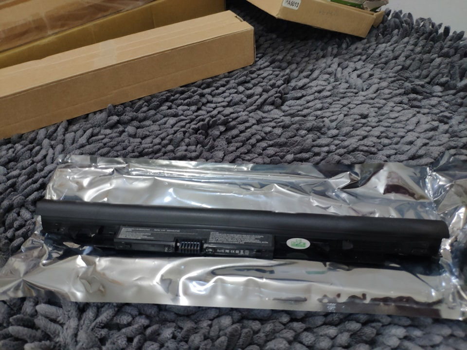 اعلان رقم _٢٣٨_
على بركة الله ☝️
بطارية لابتوبك تعباااانة ولازمها تبديل ⁉️ 😭
تبحث على بطارية أو شاحنة مال لابتوب ومدا تلكاهه🛒
تريدبطارية لابتوب ممتازة وتشتغل وقت طويل ❓😱
🔥 ارسل صور ومعلومات بطارية أو محولة أو شاحنة لابتوبك العاطلة عالخاص  والبقية علينه🔥
وصلت وجبة جديدة من ١٥٠ بطارية متنوعة لموديلات غير متوفرة بالاسواق المحلية 
اذا ما موجودة لاسمح الله ابقه ويانه أسبوعيا تجي وجبة جديدة 👍
🔥🔥اكثر من الف نوع بطارية وشاحنة لابتوب متوفره عدنه 
✅Fogestro
✅Lg
✅dell
✅hp 
✅toshiba 
✅Asus 
✅LENOVO 
✅sony
 😱😱سارع بالحجز نظرا لقرب نفاذ الكمية.
للزبون حق الفحص عند مجئ المندوب وله حق الارجاع 
دون دفع أي مبلغ في حال عدم توافقها أو لأي سبب تشغيلي (ضمان تشغيل ) 
للاستفسار الاتصال ب واتساب *********** 
او رسالة عالماسنجر
-------------------------------------
🚛يوجد توصيل لباب بيتك و لكافة المحافظات العراقية 🚛
_______________________
🏘️ العنوان 
ستور رقم ١ :كربلاء شارع العباس الفرع المقابل المصرف العراقي( يفتح الستور عالاتصال الهاتفي مسبقا )🏘️
ستور رقم ٢ : كربلاء المقدسة حي البلديه خلف مجمع كربلاء
لتصلكم كافة منتجاتنا يرجى تسجيل إعجاب بالبيج ومشاركة المنشور👍👍
