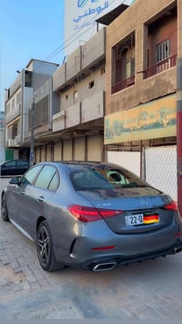 حبايب شي حلو و فول مواصفات للأخير  وبسعر مناسب كلش   MERCEDES BENZ 🇩🇪 ...
