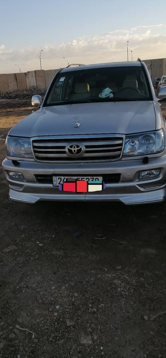 السلام عليكم الاندكروز مونيكه  موديل 203رقم صلاح الدين انكليزي تحويل مباشر كفاله عامه من الضربه والصبغ والعيب الشرعي السياره فول مواصفات فتحه 3قطع تبريد تخم تاير جديد حداديه وكير ومحرك خير من الله السياره مال جناي حساسات امامي وخلفي ثلث شاشات والله يمهل الي تصير من نصيبه الاستفسار رقم الهاتف ***********
