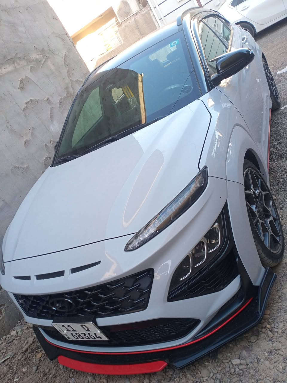 سلام عليكم
سيارة كونا N ٢٠٢٢ ويل ١٩ لايت زنون رادار امامي خلفي 

باقي المواصفات معروفة السيارة ماشية ٥٠٠٠٠ كيلومتر 

حادثها جاملغ خلفي جهة السايق 

محرك ٢٠٠٠تيربو كير ٨ نمر السعر ١٦٥ و بي مجال

المكان بغداد قرب جزيرة بغداد

للاستفسار الاتصال على ***********
