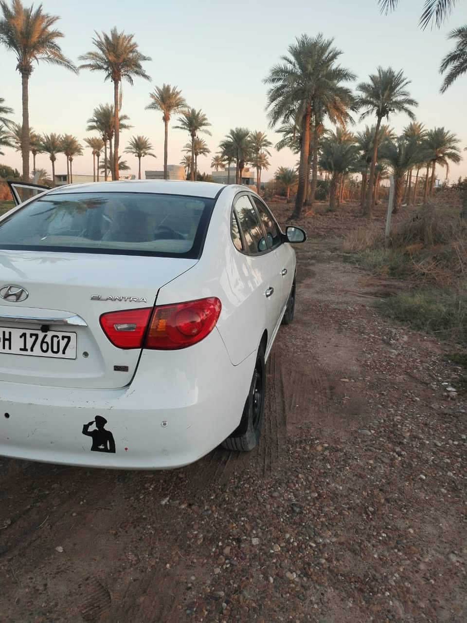 السلام عليكم النترا للبيع ٢٠١٠وارد خليجي رقم اربيل بااسمي تريد وكاله تحويل جاهز رقم جديد وهزه جديده 
مكاني بغداد التاجي قرب الهزه 
سعر ١١٥وبيه مجال بسيط للشراي 
علي هاشم
***********
