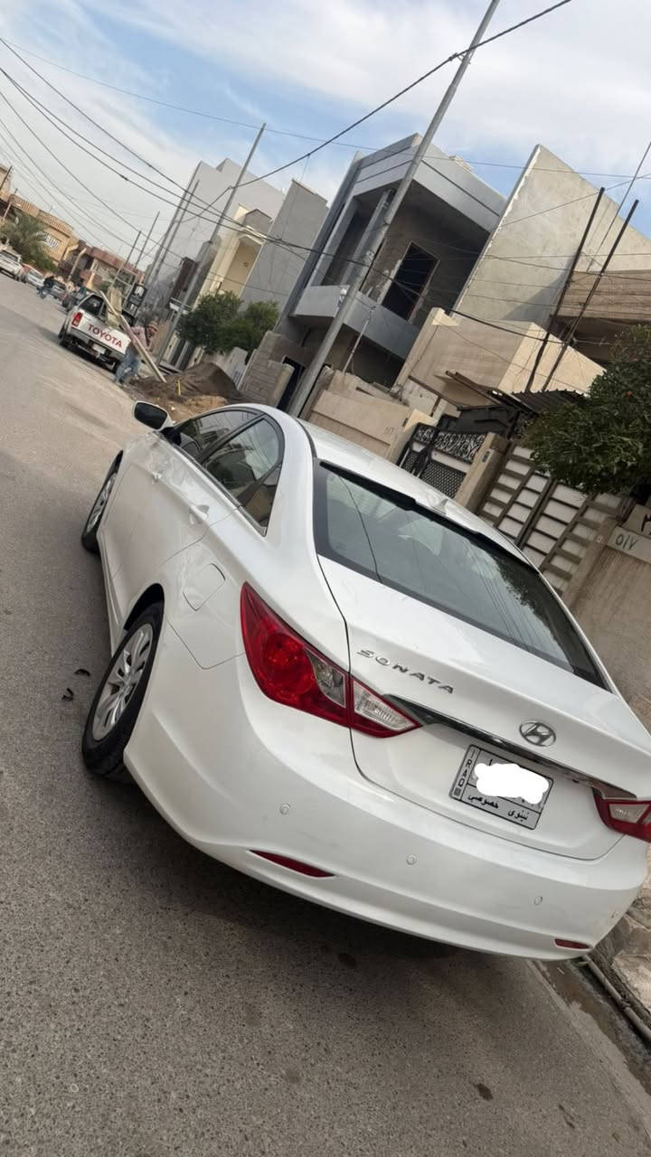 سوناتا 2012 امريكي
سوناتا 2012 مصبوغة عام جماليا 
بدون دواخل شرط 
ماشية 54 الف ميل 
سيارة جديدة دينار ميعوزها 
كوبون بانزين 
رقم نينوى شرط تحويل 
السعر 93 وبيها مجال شي قليل 
***********
