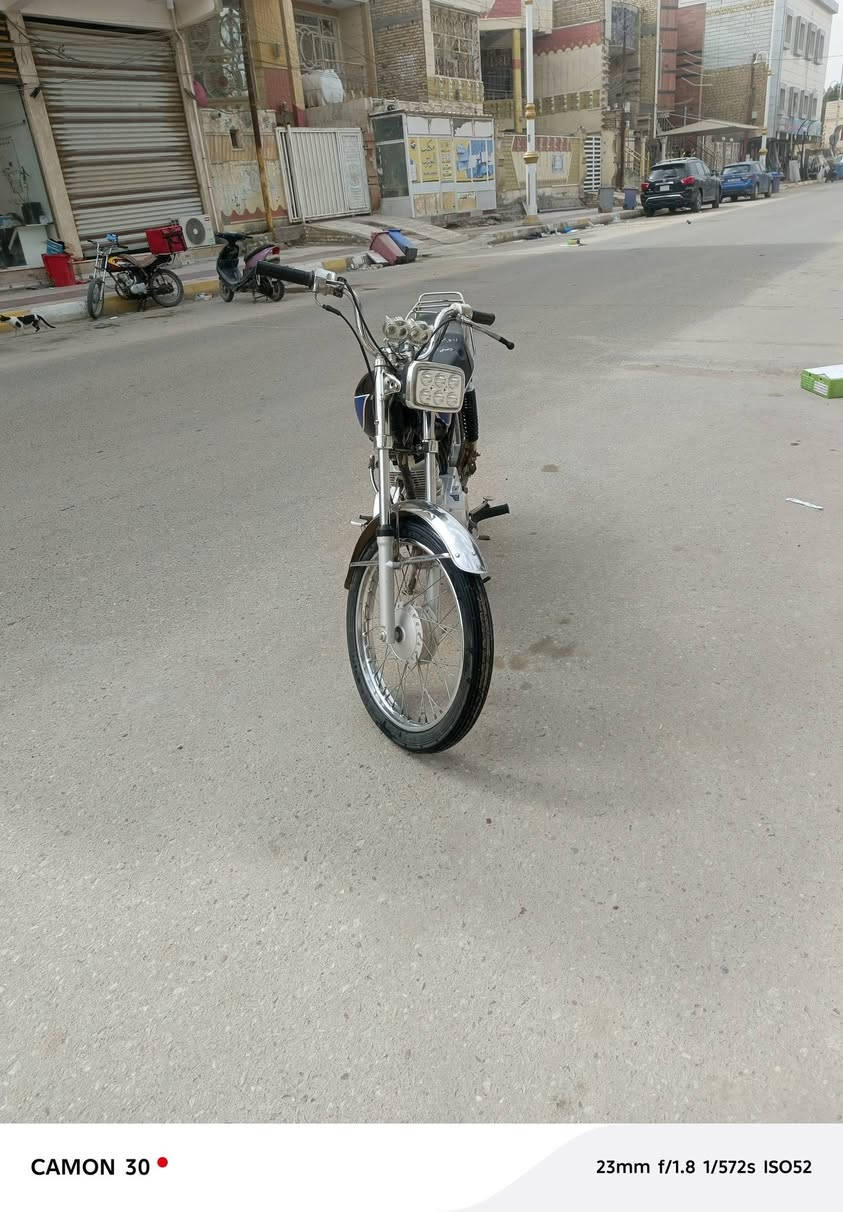 يابه السلام عليكم العبده للبيع سيجي ناما تعميره ٢٥ دراجه نضيفه بمعنه الكلمه دراجه اوراق شاصي انيرجي موديل 14 كاملهه اوراقهه دراجه كلشي ماعوزهه مكاني ناصريه مركز ***********
