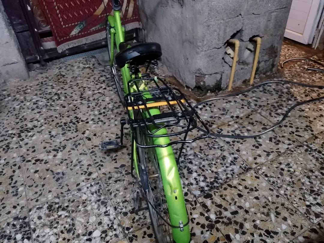 بايسكل للبيع موديل 15 لون تفاحي العنوان بغداد جسر ديالى قرب  شبكه ابو اسماعيل السعر100 وبي مجال اليريد يرسني على الماسنجر


**إذا كنت صاحب هذا الإعلان وتريد حذفه لأي سبب، رجاءا أرسل رسالة إلى الدعم الفني**