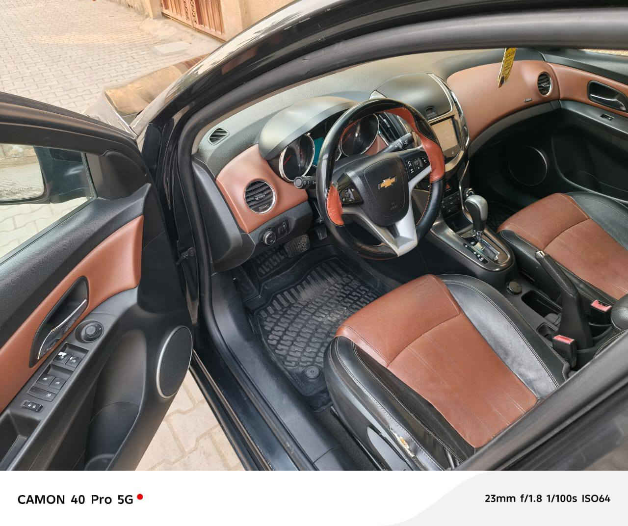 السلام عليكم 
كروز  خليجي موديل  2016  lt مكفوله السياره جاهزه ما بيهه اي نقص بيه بارد قليل فقط وفول مواصفات بصمه ورادار جانبي كشنات جلد  سلايت روف  وبصمه ابواب  مكينه كير مكفولات تخم تاير بطاريه جديده امزون  صدر جديد سعر 102 وبيها مجال   للاستفسار  ***********
