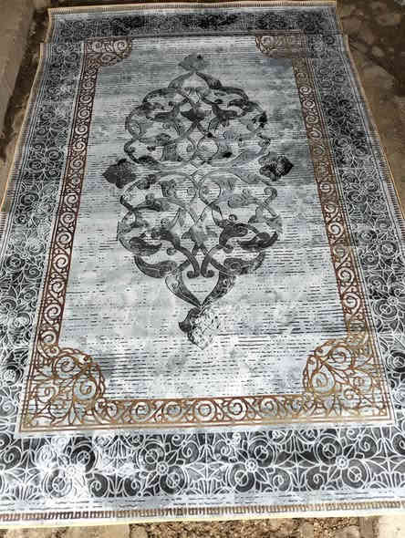 موكيت ثري دي ثقيل قياس 2 في 3 ياردة 
السعر 9000 فقط 
العنوان التحرير دور الجاهزة مقابيل محل كرزات حمودي يوجد توصيل ***********
