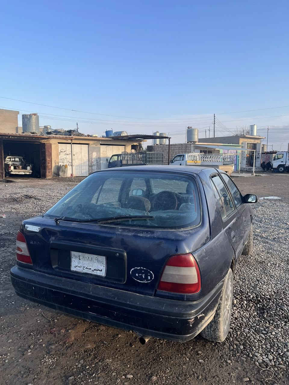 السلام عليكم
نيسان سني 
محرك 16 جديد مال كصه كابريته جديده
اقتصاديه غرفه نظيفه السياره محرگ كير شرط
رقم فحص صلاح الدين (وكاله)

السعر 25 وبيها مجال 
للاتصال 
***********
