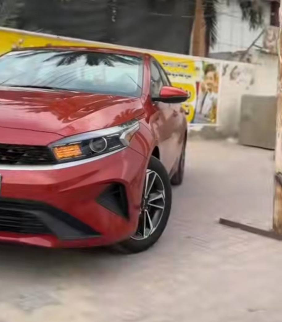 سلام عليكم فورتي ٢٣لون مشمشي حادثه سطحي شاصي ولغده مكفوت جاملغ وبنيد مبدلات وكاله نفس لون بدون صبغ تخم تاير جديد حداديه جديده سياره حيل جديده ***********
