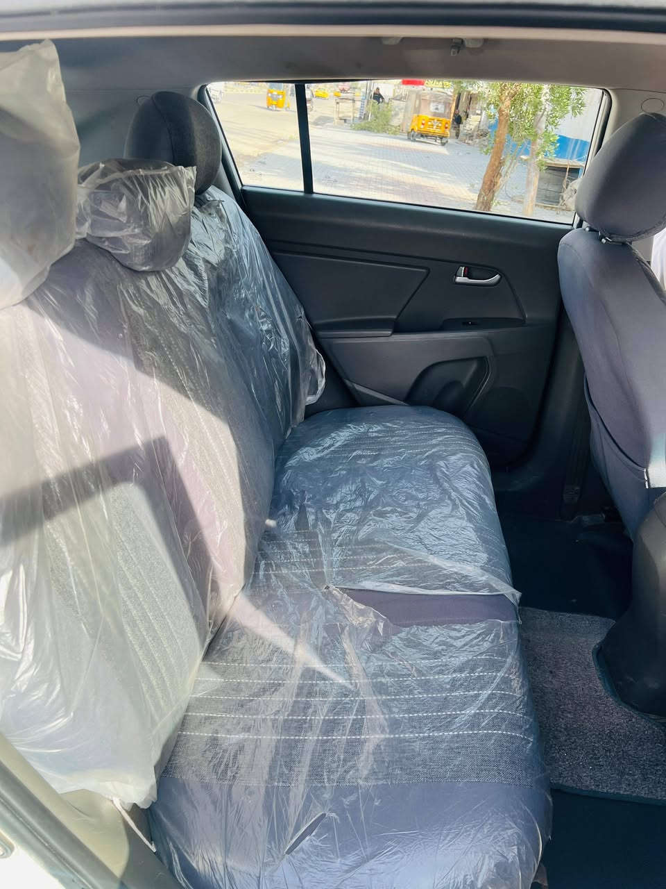 السلام عليكم كيا سبورتج 
م14 خليجي  بيهة صبغ جاملغات اثنين او بنيد 
 السعر 132
***********
