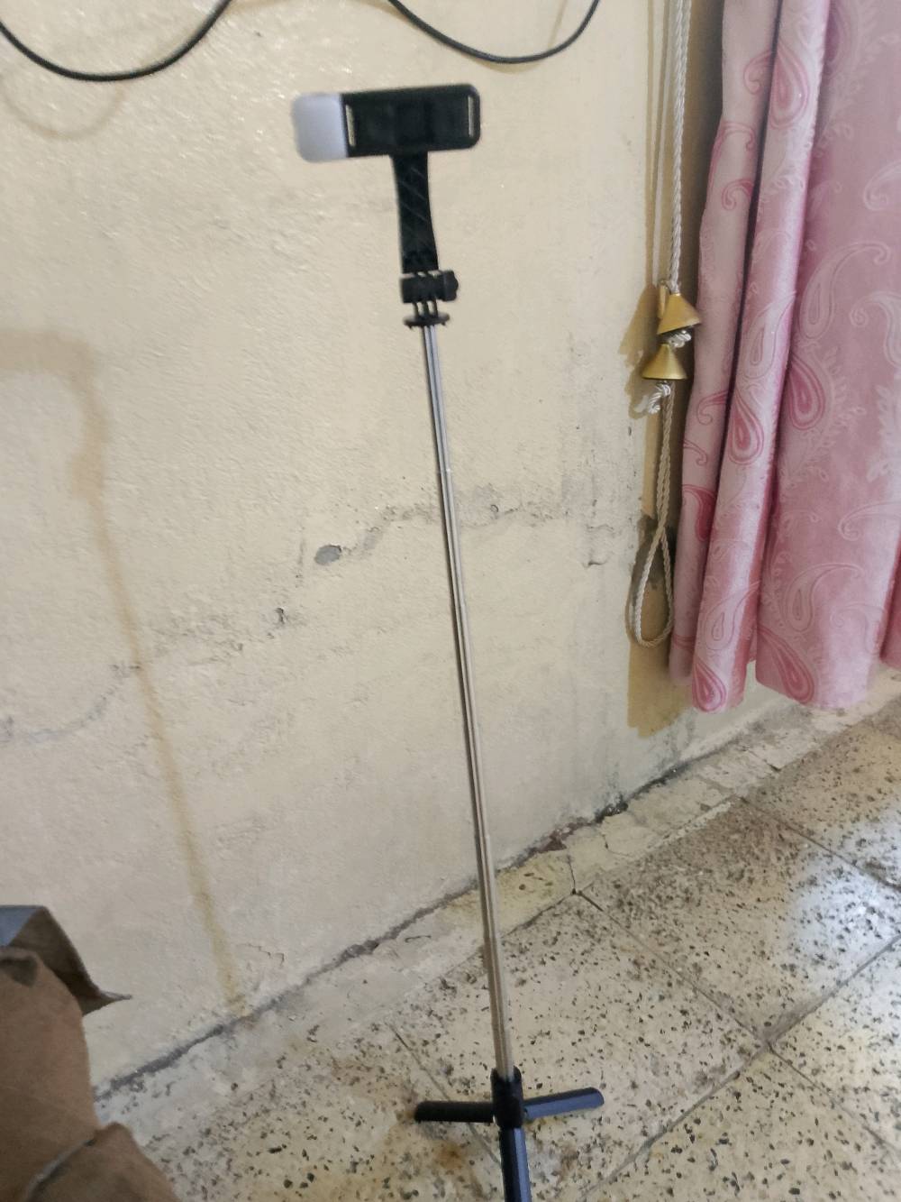 سلام عليكم شباب استان تصوير وتتحكم بي ونضيف ابد ما مستخدم والتقاط صوره عن بعد تحكم بالجهاز دكمه بي التقاط صور ( ***********) والسعر (25 الف )