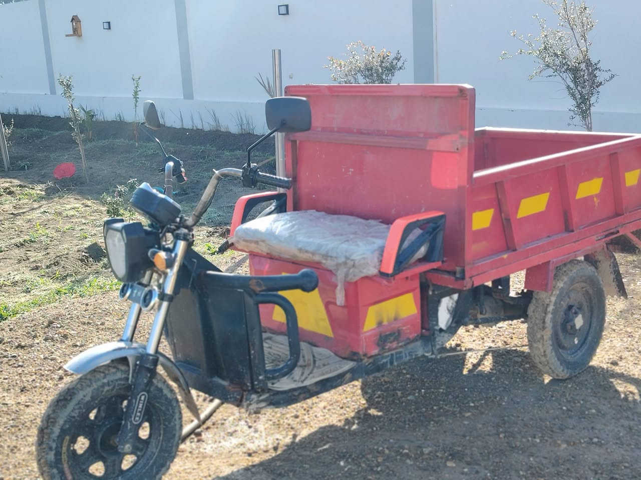 سلام عليكم ستوته شحن بعدهي جديده بطاريات ع فحص الانبار الصكلاويه البشجل رقم***********
