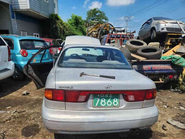 السلام عليكم تم وصول حاويه سوناتا 94 وانترا 95 وسوناتا 98 وجميع انواع السيارات القديمه بغداد الطالبية محلات الاخوين سيد احمد هاتف ***********. البيع جملة ومفرد
