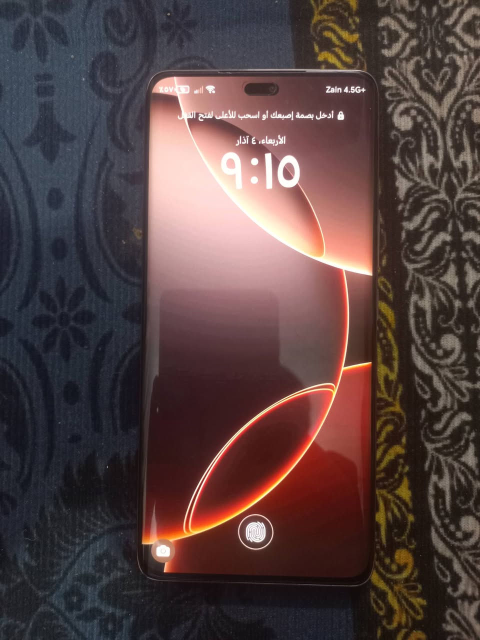 سلام عليكم جهاز هونر اكس 9C ذاكره256 معالج 12. استعمال قليل غراض كامله شاحنه +كارتون سعره 325 وبي مجال رقم الهاتف ***********
