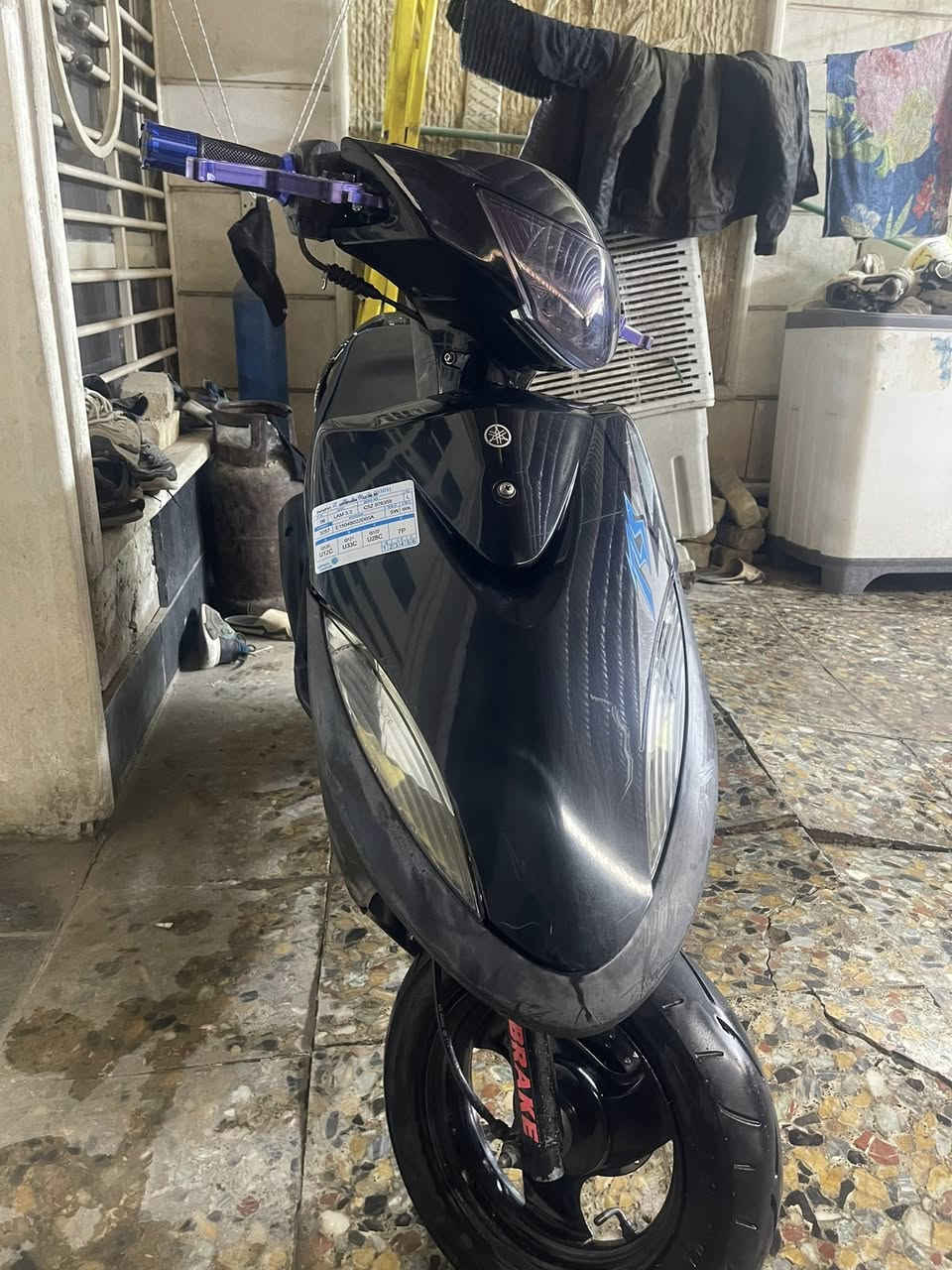 سلام عليكم دراجه ماكس للبيع الدراجه خير من الله كله بلادي وختم واحد تأخذها ماتذب عليها ربع المكينه بلاديه ممفتوح برغي جيب فيتار وتعال افحص المكان بغداد جديده السعر 725 وبيها مجال قليل للشراى ***********
