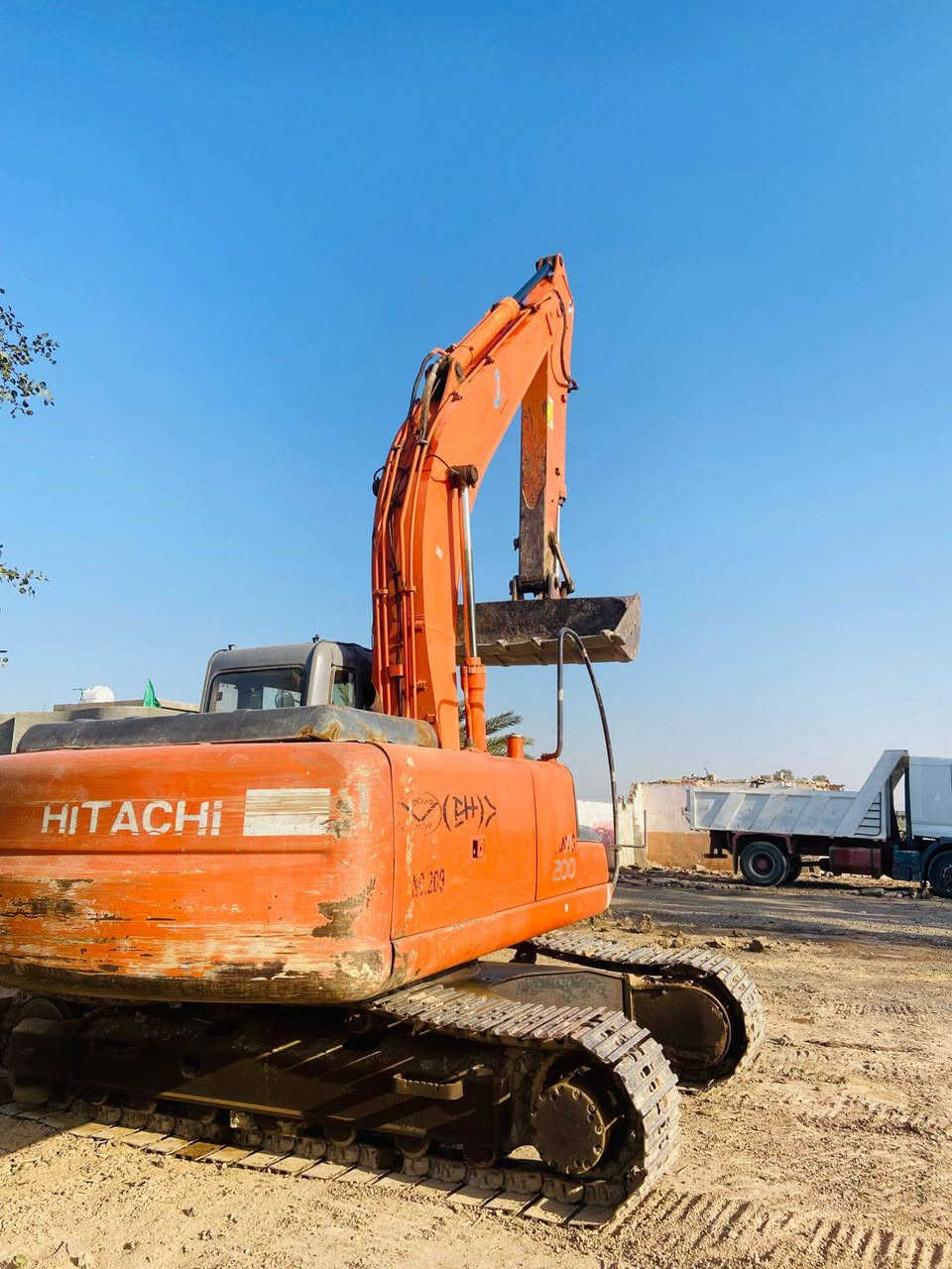 سلام عليكم حفاره زت عادي للبيع مكفول رقم واسط مكان صويره نتصال***********
