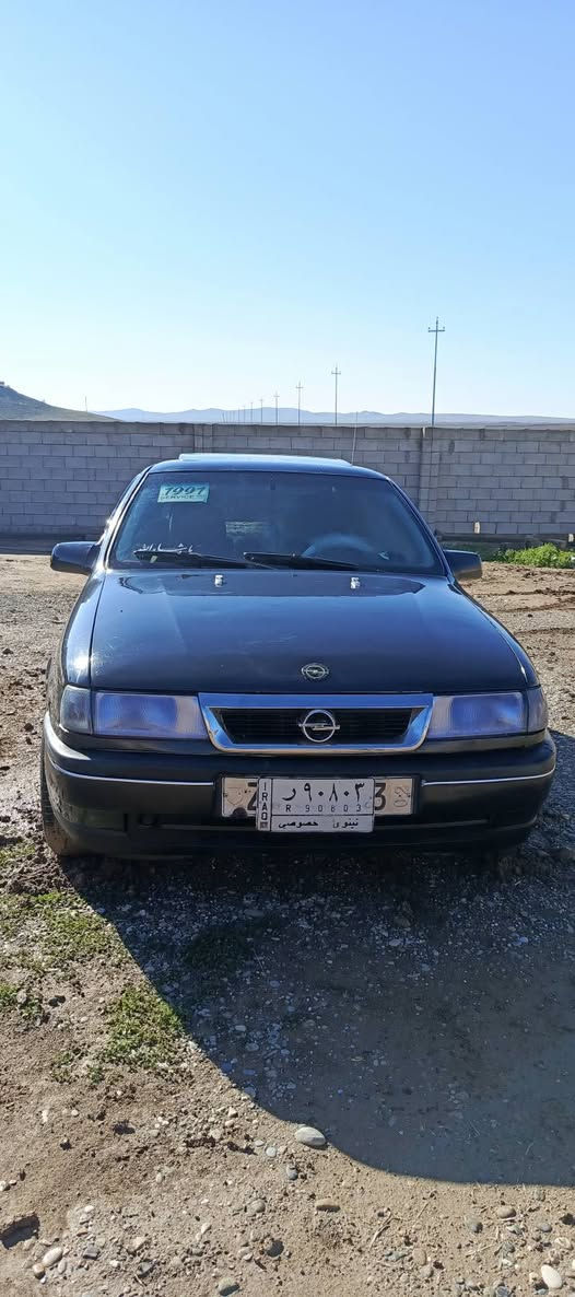 سلام عليكم سياره اوبل فتكره حجم 16 موديل 91 سنويه عضم كاربون بانزين بيها شرط التحويل  كير ومكيه شرط تنته سليت طخم تاير جديد صطاب اربع دسك واير منيه كلها شقاله تدفيه 🔥 صبغ عام جماليه بدون ضرر سياره احلاه من الصوره سياره جاهزه السعر 42 وبيها مجال بصيط ستفسار نتصال بل رقم  *********** زين ***********
