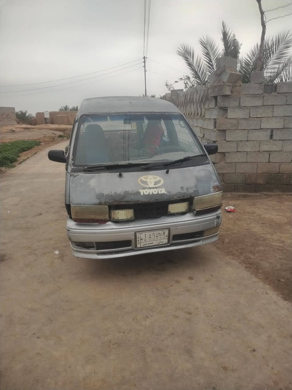 سياره فاره موديل٩١ نسويه ٢٨ محرك ونجي الاتصال ***********
