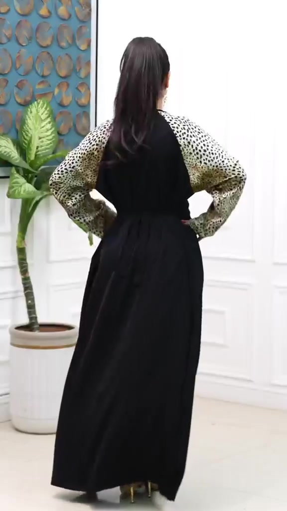 كشمير مطاط خامه درجه اولى
سعر الدرزن ١٤٠ الف 
القياسات L XL XXL


**إذا كنت صاحب هذا الإعلان وتريد حذفه لأي سبب، رجاءا أرسل رسالة إلى الدعم الفني**