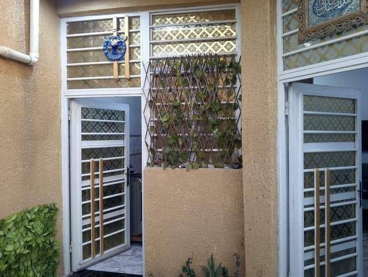 مشتمل للييع مساحته 100متر بحي الحكيم
نزله كاله سادس شارع
الاستفسا. الاتصال
***********
