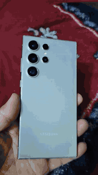 اس الترا ٢٤ مكفول مامفتوح شرق اوسط خطين سبب الحافظه موضح بالصوره  الذاكره ٢٥٦ السعر ٨٢٠ وبي مجال الديوانية مركز ***********
