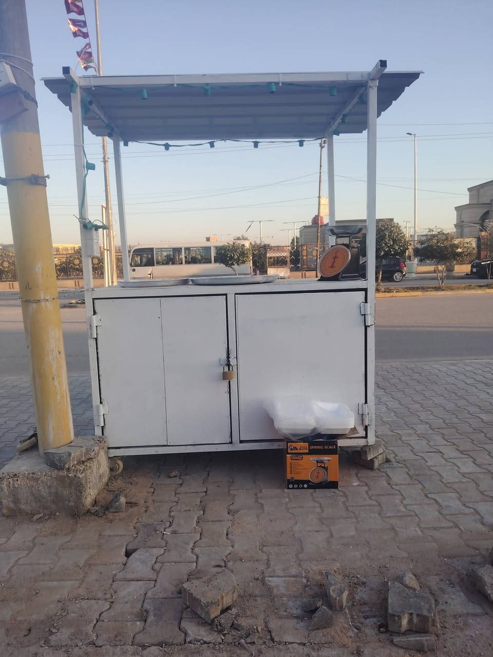 عربانه متنقله في كربلاء العربانه كامله من كلشي تئسيت كهرباء كامله مكاني في الحر الارقم ***********
