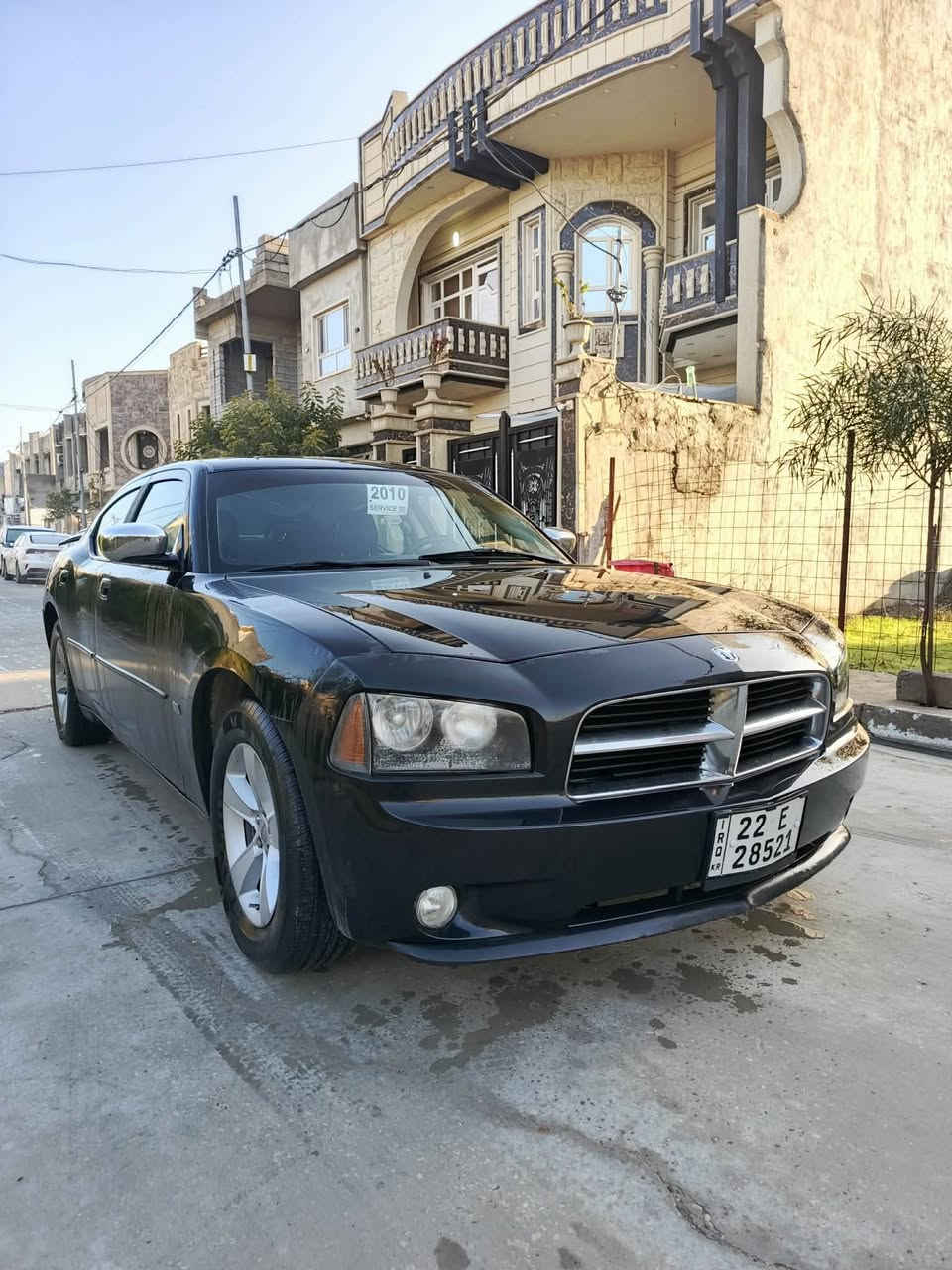 للبيع أو مراوس 
سعر 128$
دوج جارجر sxt بلص موديل 2010 
ماشي 267 ألف استخدام شخصي 
محرك 6سلندر حجم 3500 اصل abs ما مفتوح
كير اوتوماتيك شرط المحرك والكير ولاكسل ذهب 
رقم اربيل دولي رقم وهزة وسنوية جديدة لل30
تريد وكالة تريد تحويل 
سيارة كلين تايتل بدون ضرر بدون حادث ❗ 
 شرط شرط بدون ضرر 
اربكات سليمة 
السياره فول مواصفات عدا الفتحه 
بصمه تشغيل 🫆 
كشنات جلد 
كشنات كهرب 
لايت زينون 
شاشه كبيره 
كامره دواره
كروز سرعه 
كزوز رياضي 💪

نظام تراكشن مانع انزلاق  abs 
 تبريد قطعتين ثللللج ❄️❄️ يدات ومري نيكل
لايت زينون 
ويل كب طخم تاير جديد صدر امامي خلفي كلو جديد شرط 
سيارة عليها ادامة كاملة و جاهزة
شرط ترايك الكرة الأرضية 🌎 
 مكان السياره موصل الايسر 🔥
للاستفسار الاتصال على الارقام 👇 
***********
***********
