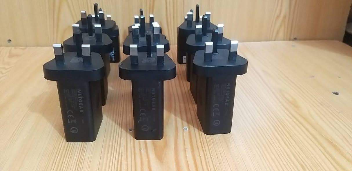 راوترات نتكير  m1   للبيع 

 +4G 

مفتوح لجميع ألشبكات 
أسيا __زين ___ كورك 

كات 16

يدمج ترددات تلقائي 

منفذين للأنتنا الخارجيه  ts9 

منفذ لان 

 2.4 GHZ   // 5 GHZ       يبث بترددين 

ملحقات  الراوتر      بطاريه  + محوله نتكير اصليه 

ألسعر   ٧٠  ألف 

متوفر توصيل لكل محافظات العراق 

واتساب  ***********
