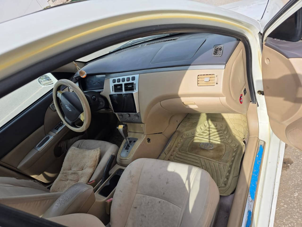 السلام عليكم
A5. 2022
للبيع سياره جاهزه تدفئة تبريد تخم تاير حداديه شاشه كامره
حساسات كهربائيات كله شغاله مكاني نجف
السعر 45
للتواصل ***********
