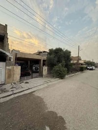 📢 للبيع قطع 80 متر ✔️ الواجهة: 4 متر ✔️ النزال: 20 متر  📍 الموقع: الغز...