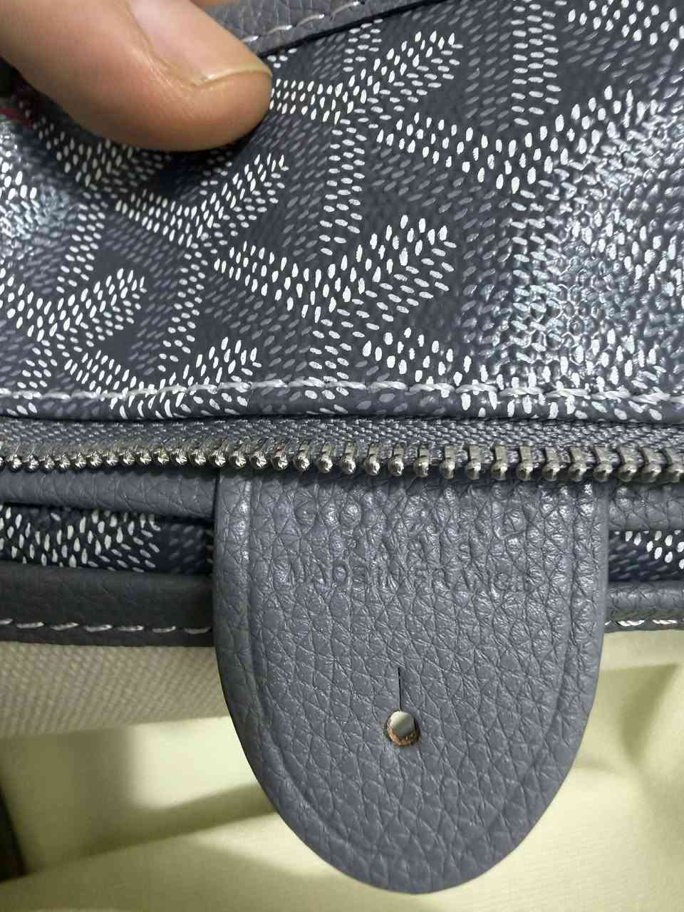 السلام عليكم 
من رخصة الادمن متوفر جنطه جويارد حجم كبير كامل مرفقاته


**إذا كنت صاحب هذا الإعلان وتريد حذفه لأي سبب، رجاءا أرسل رسالة إلى الدعم الفني**