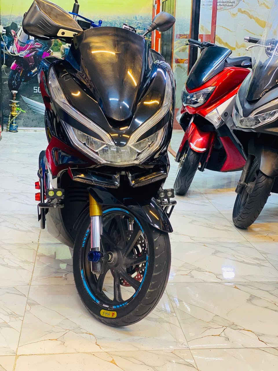 سلام عليكم بي سي اكس للبيع الجيل الثالث مقفوله المكان بغداد الرشاد سعر 15 ورقه وبيها مجال ***********
