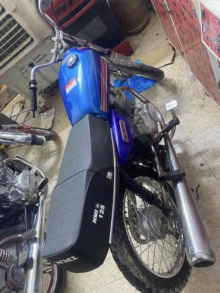 ‏سلام عليكم دراجة أربعة قير موديل 21 مكاني نجف ***********.     سعر225
