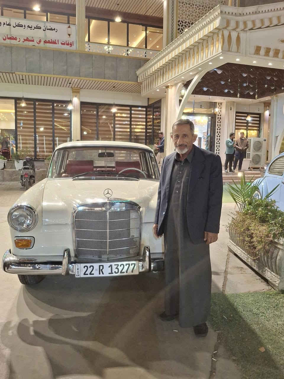 فطوركم في صحن الامام علي ع والتحلية في مسجد الكوفه المعظم من الديوانية والعودة وبسعر مناسب مع انتظار اكثر من ساعتين في الكوفه ننقلكم في اجواء رمضانيه لاتنسى والمرور بحدائق ومطعم الساقي اتصل 
***********
***********
السفر معنا اجمل
