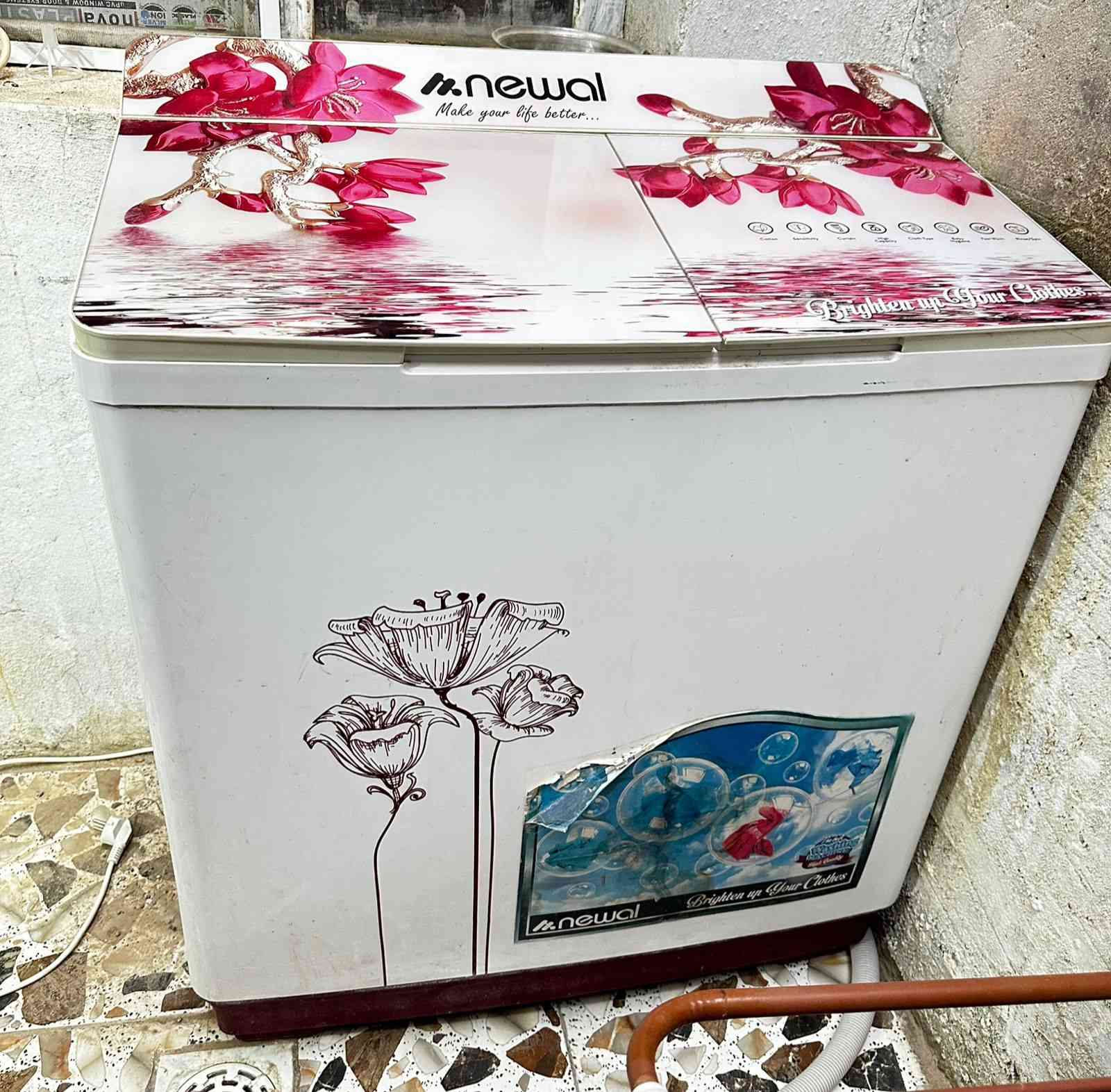 السلام عليكم للبيع غساله نوع نوال أستعمال قليل نضيفة السعر 175 ألف ***********9
