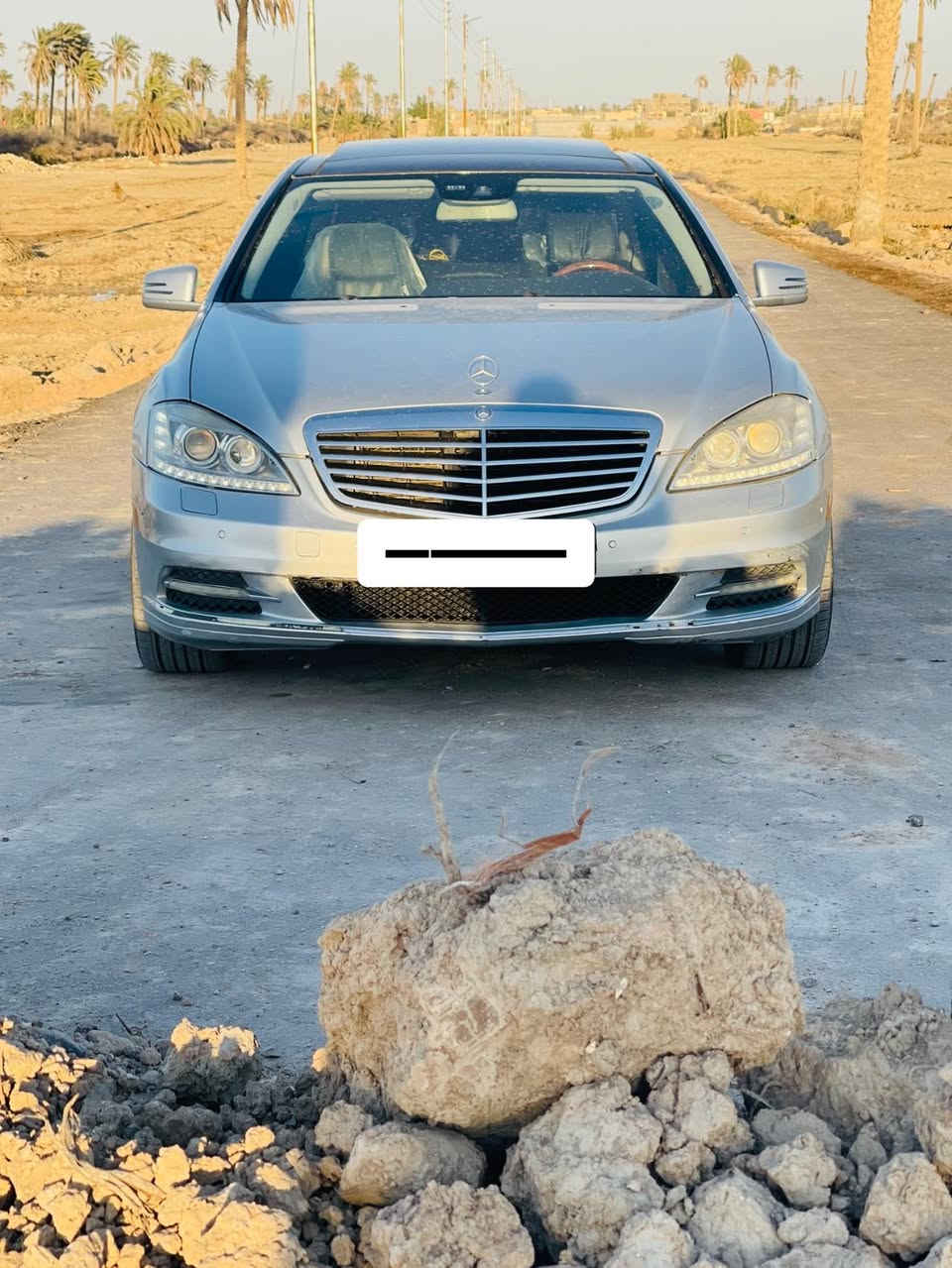 اسلام عليكم اخوان.                                                     مارسدس  اس 550 4matlc للبيع  فقط حديده (ادوات ادوات) مديل 2012 اصل  فول مواصفات معروفه مواصفات ال550 
كفاله عامه سرقه عشائر ظربه وصبغ السياره جديده بمعنى الكلمه بديها كلش جديد ونضيف  محرك 8 سلندر توين تربو
السعر /(100) وبيها مجال للشراي 
مكاني :/بصره 
رقم/ ***********
