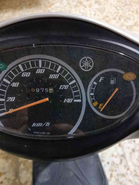 السلام عليكم دراجه الكزز ياباني خطين نوزل كفاله عامه بلاديه الصور تحكم وكدامكم  العداد شكد ماشيه السعر 1350 مكاني بغداد شرطه الرابعه للستفسار أتصل ***********
