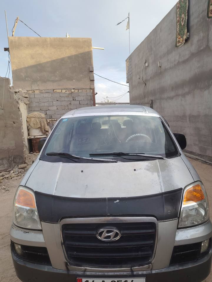 سلام عليكم ستاركس للبيع موديل ٧ مسكر سبلاين كير مكينة كفالة تبريد تدفئة شغال حدادية اكسل كاردن جديد تخم تاير جديد السعر 80 وبينة مجال الاستفسار عن باقي معلومات السيارة اتصلي علية واوضحلك متوفر شريحة واتساب *********** البصرة, العراق
