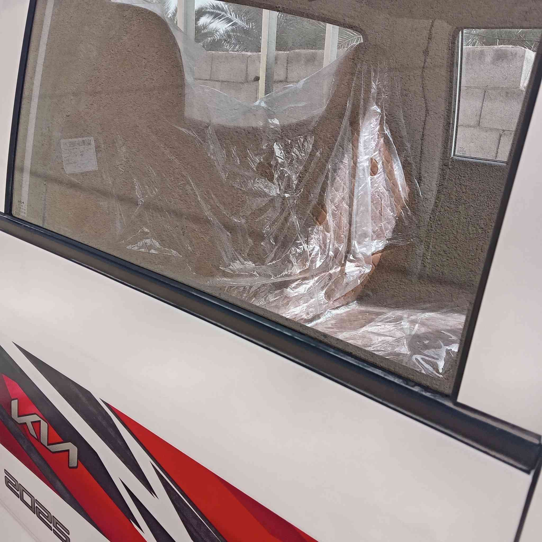 السلام عليكم سياره كيه دبل قماره رقم بغداد ماشيه 200كيلو والاستفسار على هاذا الرقم ***********
